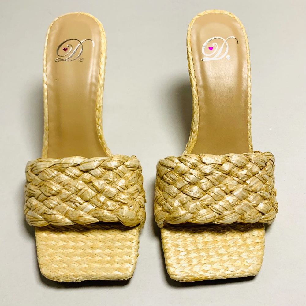 Delicious Raffia natural woven rattan sandal square open-toe mule 3 inch heel